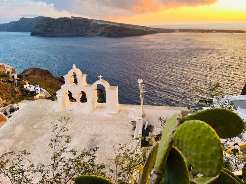 Santorini — Aegean Romance